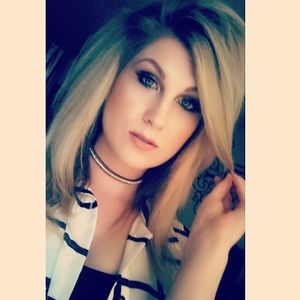 Meet your Posher, Bethel